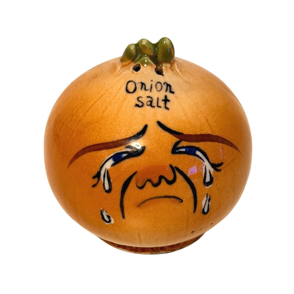 Onion Salt Shaker Sz 3" Crying Anthropomorphic Ceramic Onion‎ Vintage Kitschy